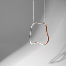 Load image into Gallery viewer, Curves16 | Necklace